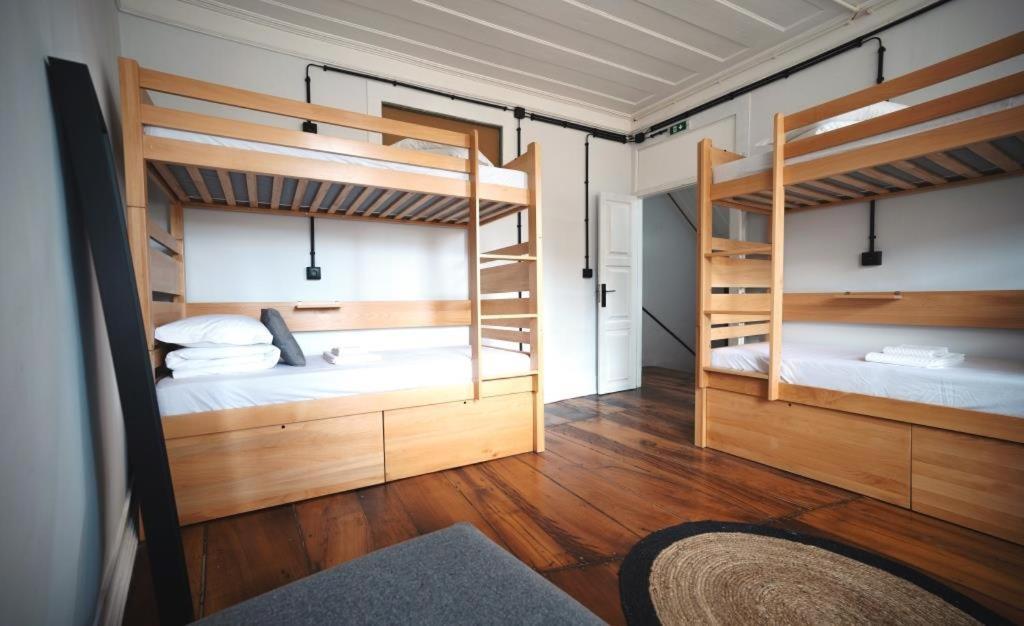 Inn Door 21 - Hostel & Suite Bragança Kültér fotó